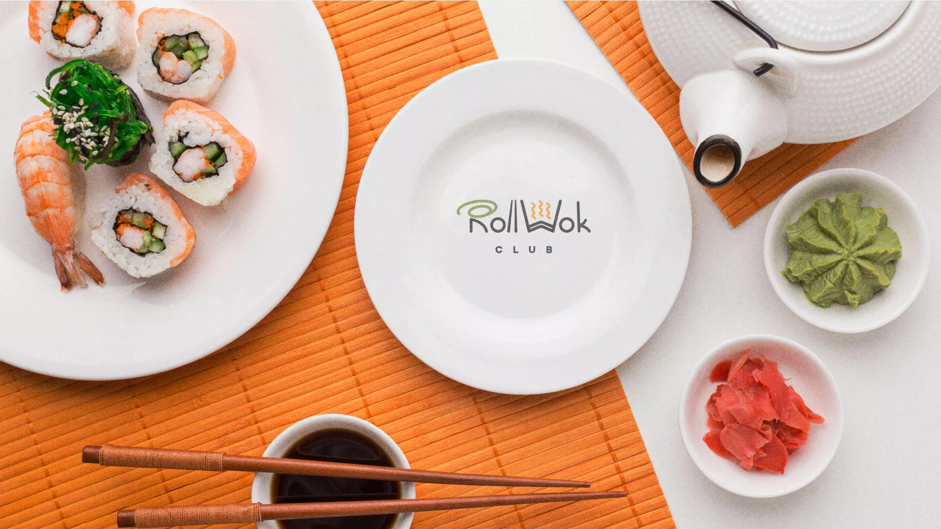 Разработка логотипа и фирменного стиля суши-бара «Roll Wok Club» в Подпорожье